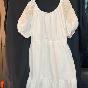 Knox Rose White Cream Tiered Ruffled Midi Sundress with Puff Sleeves